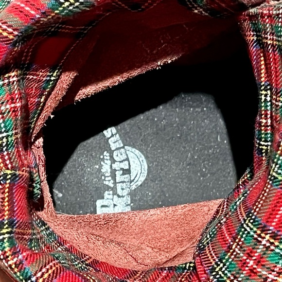 Dr. Marten’s Fold Over Boots - Picture 10 of 13